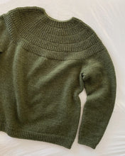 Load image into Gallery viewer, Anker’s Sweater – My Boyfriend’s Size by PetiteKnit