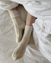 Load image into Gallery viewer, Sunday socks Junior Pattern by PetiteKnit