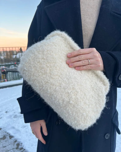 PetiteKnit Frame for Large Cleo Clutch and Large Teddy Clutch