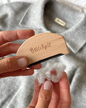 Load image into Gallery viewer, WOOL COMB by PetiteKnit