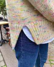 Load image into Gallery viewer, WEDNESDAY SWEATER Printed Pattern by PetiteKnit