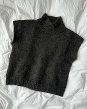 Load image into Gallery viewer, WEEKEND SLIPOVER Pattern by PetiteKnit