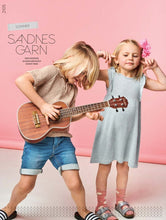 Load image into Gallery viewer, SANDNES 2105 SUMMER KIDS BOOKLET ONLY AVAILABLE WITH MINIMUM OF 3 SKEINS OF ANY SANDNES YARN