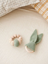 Load image into Gallery viewer, SANDNES 2106 SUMMER BABY BOOKLET ONLY AVAILABLE WITH MINIMUM OF 3 SKEINS OF ANY SANDNES YARN