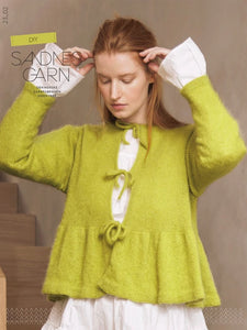 NEW Collection / 2302  DIY BOOKLET IN ENGLISH/GERMAN ONLY AVAILABLE WITH MINIMUM OF 3 SKEINS OF ANY SANDNES YARN