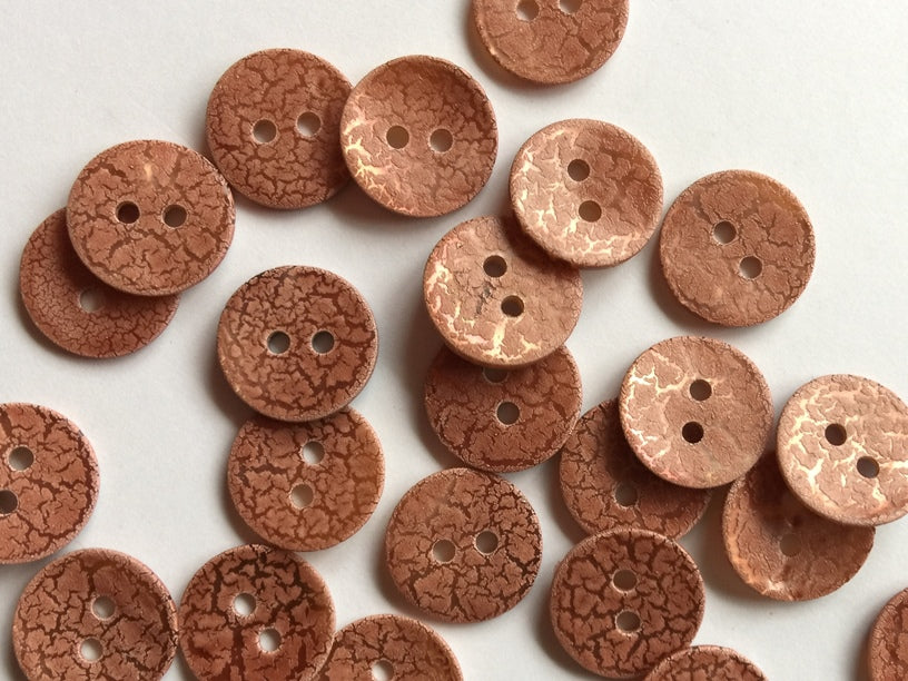 TGB Textured Finish Shell Buttons  - Terracotta Pink 14mm (4157)