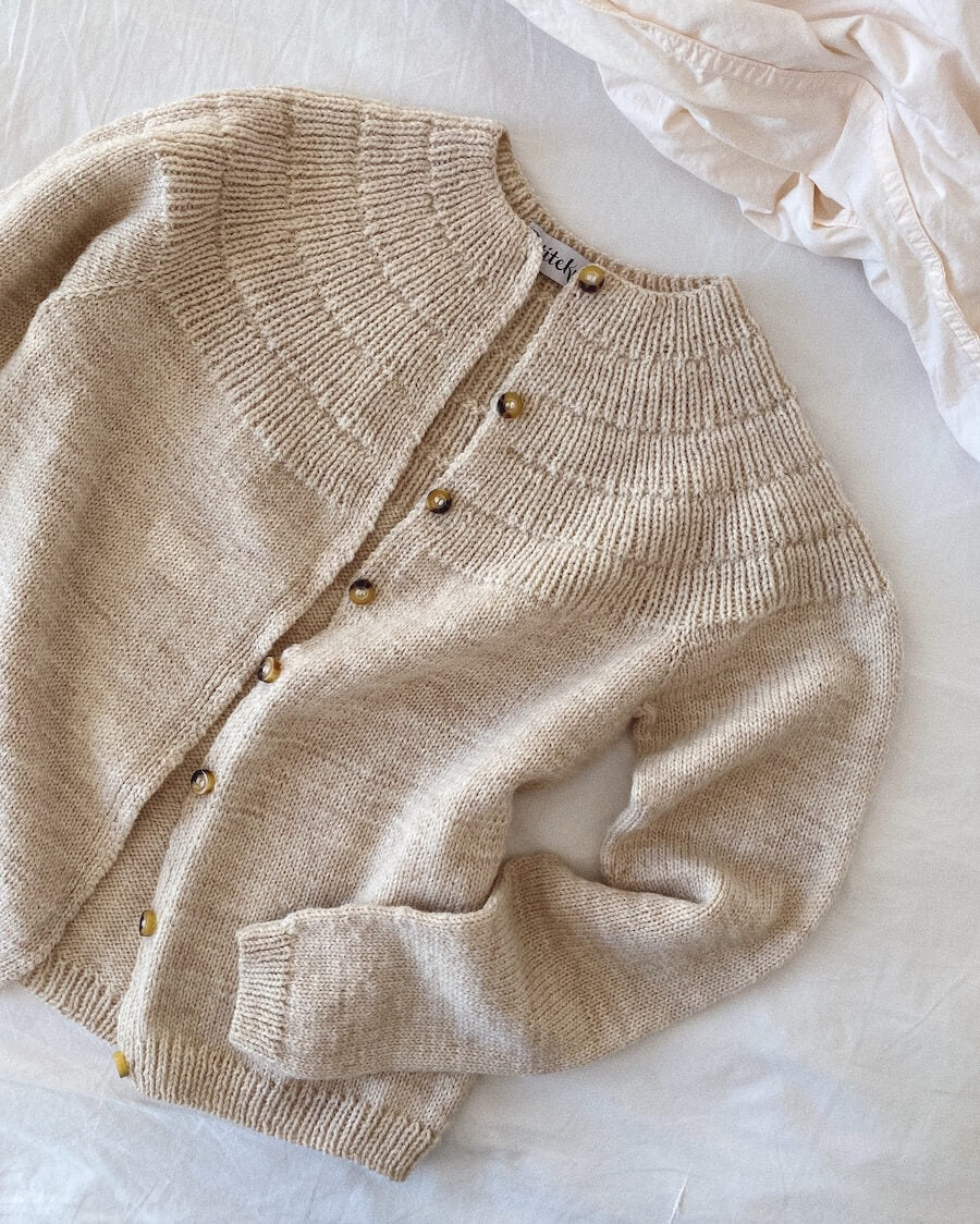 Anker's Cardigan My Size Printed Pattern by PetiteKnit